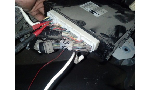 Как подключить осциллограф-Сигнал ДПКВ + ДПРВ-Subaru-Tribeca 2004-2014 : Image 1